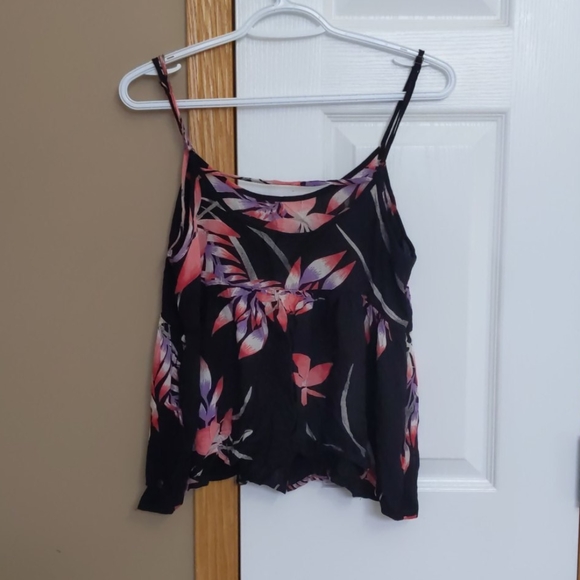 2 for $10 / Roxy floral print top - Picture 3 of 6
